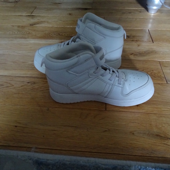 SHAQ HIGH TOP SNEAKERS - Picture 3 of 5